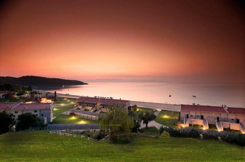 Villa Butterfly Nea Roda Zewnętrze zdjęcie