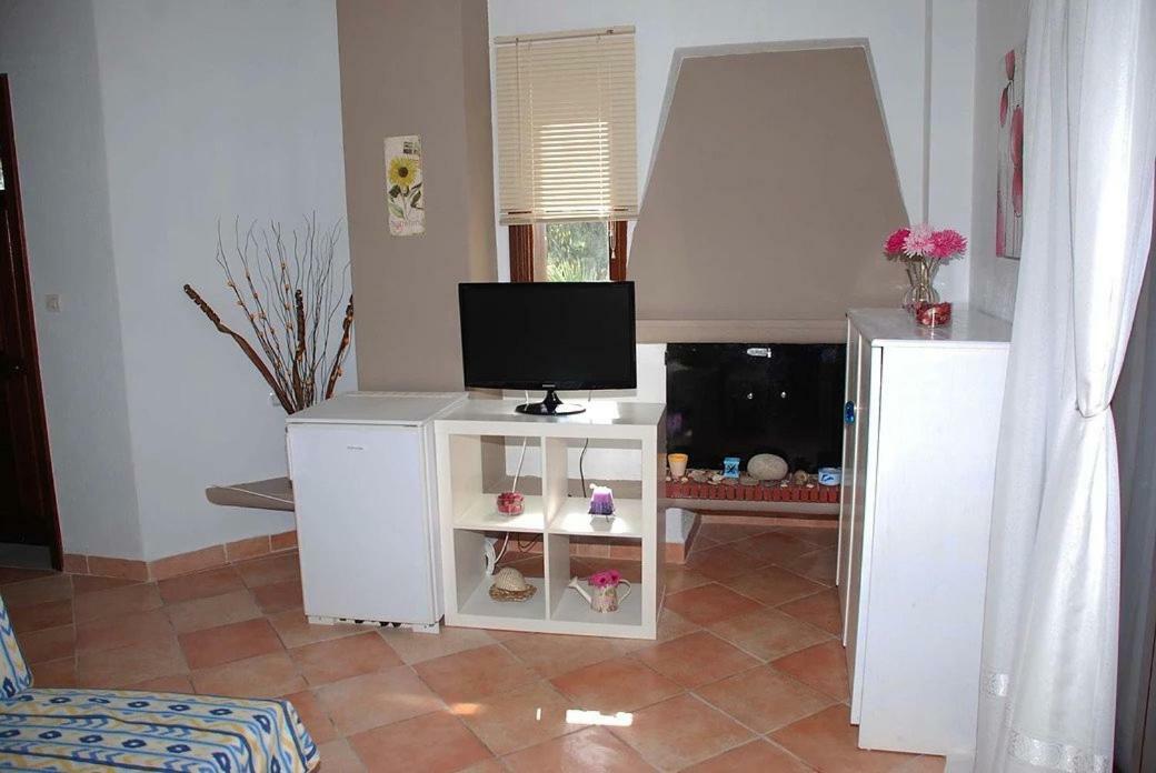 Villa Butterfly Nea Roda Zewnętrze zdjęcie
